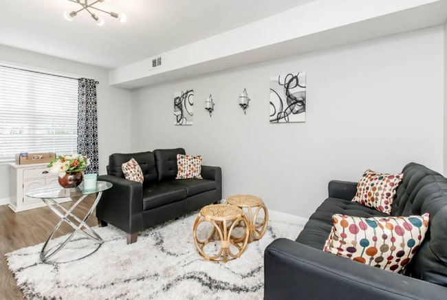 Photo - 600 Whispering Hills Dr Townhome