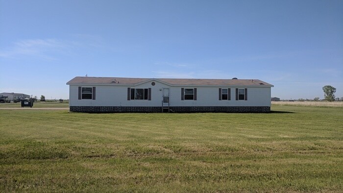Foto principal - 1715 Cedar St NE