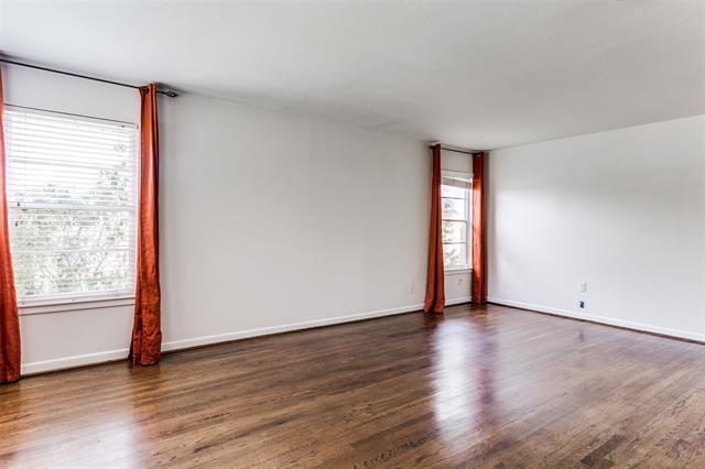 Building Photo - 10656 Lorwood Dr