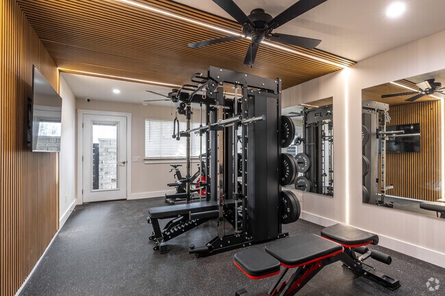 Interior Photo - Courthouse Apartments