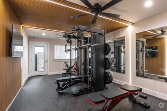 Interior Photo - Courthouse Apartments