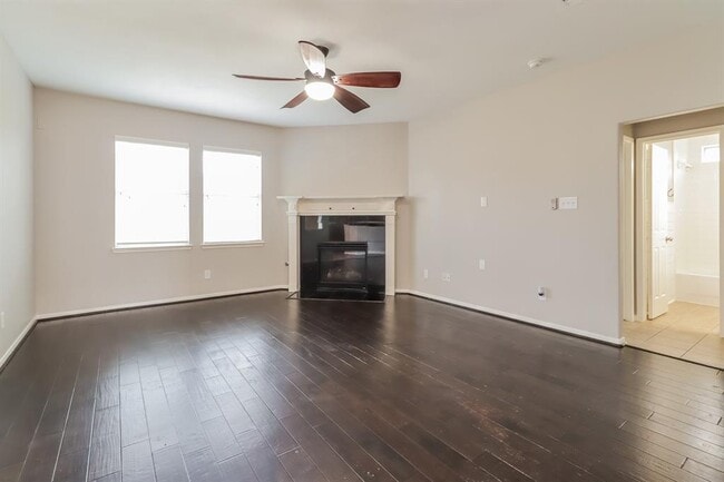 Building Photo - 105 Avery Springs Ln