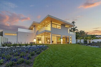 Building Photo - 5738 Busch Dr
