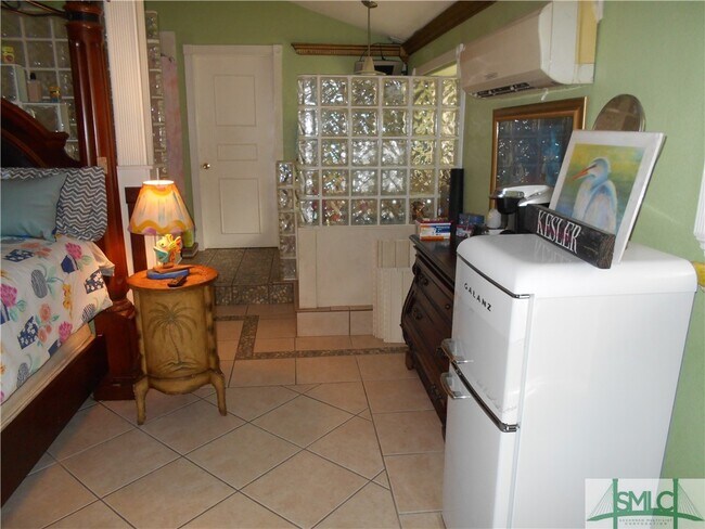 Foto del edificio - 988 Goshen Rd