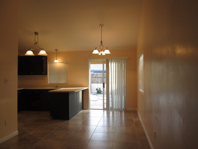 Foto del edificio - 5509 Cascade Ridge St