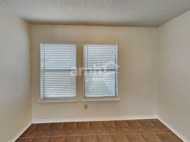 Building Photo - 5407 Colton Creek