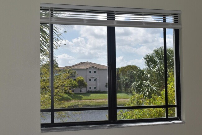 Foto del edificio - 2811 Grande Pkwy