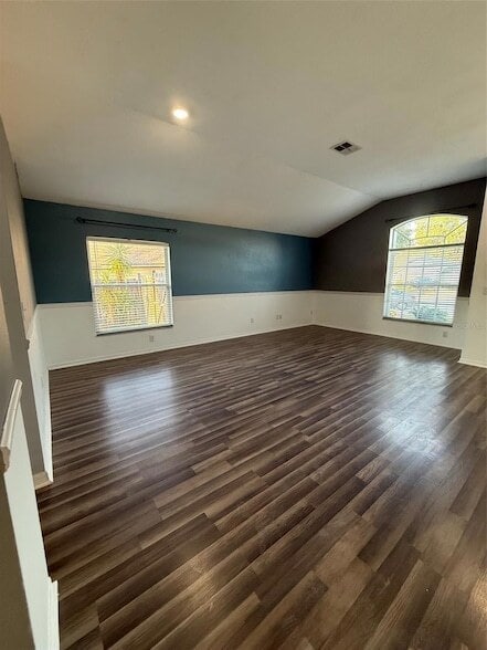 Building Photo - 5841 Dorham Pl