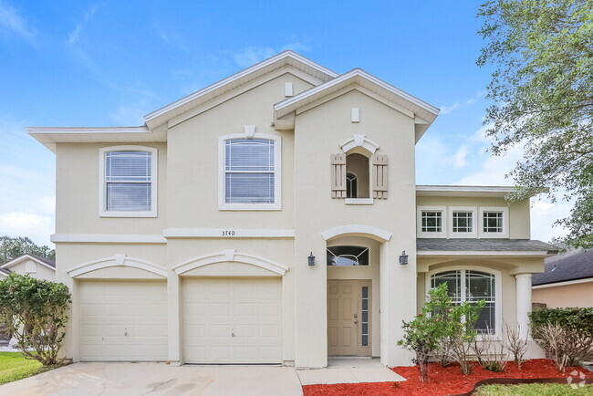 Building Photo - 3740 Briar Ln