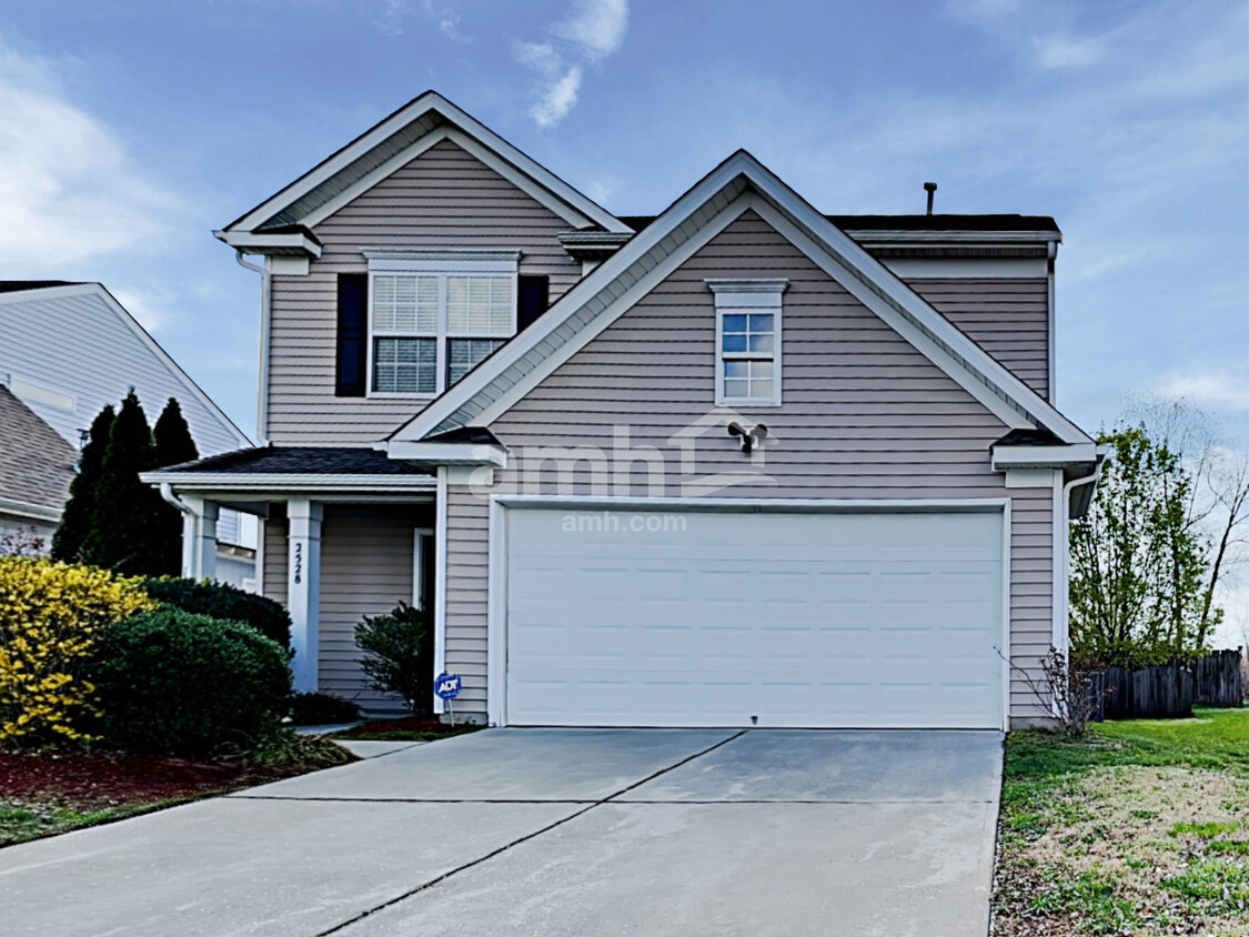 Primary Photo - 2528 Ingleside Drive