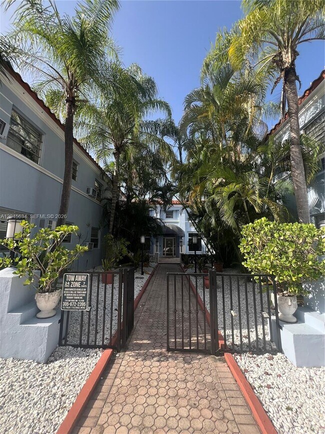 Foto del edificio - 215 30th St