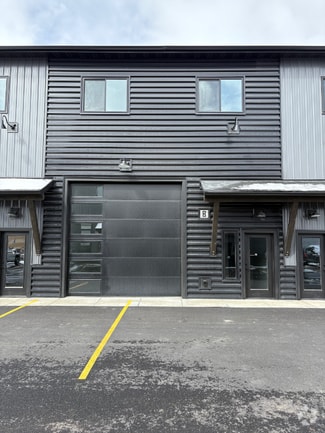 Building Photo - 205 Fletching Way