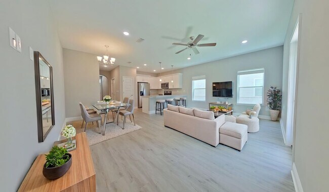 Foto del edificio - 840 Fairview Dr