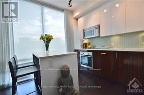 Photo du bâtiment - 201 Parkdale Ave