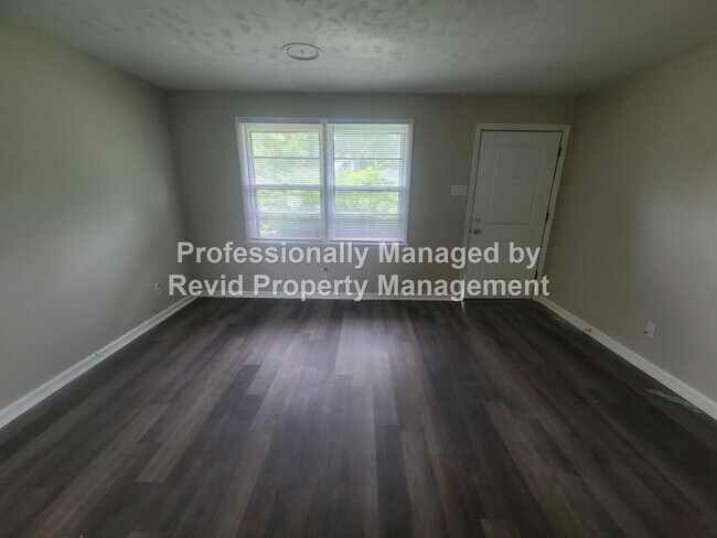 Foto del edificio - Beautiful 3 Bedroom Home!