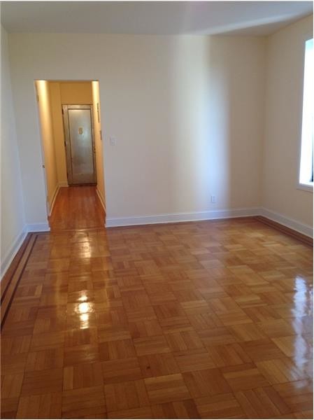 Foto del edificio - 8602 Park Ln S