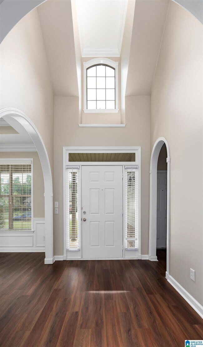 Building Photo - 222 Camden Lake Dr