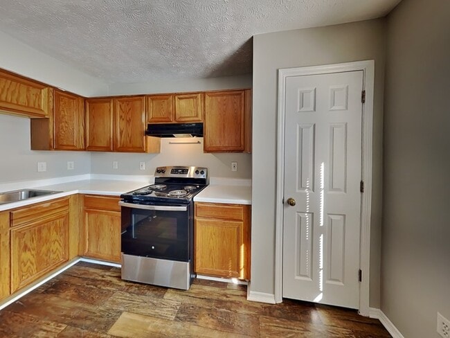 Foto del edificio - 2446 Kentwell Ln