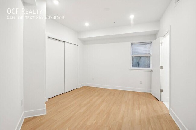 Foto del edificio - 3952 Lancaster Ave