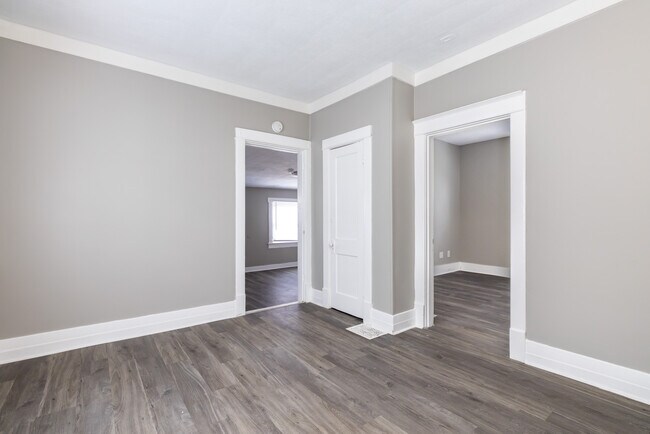 Building Photo - 3431 Vetter Ave