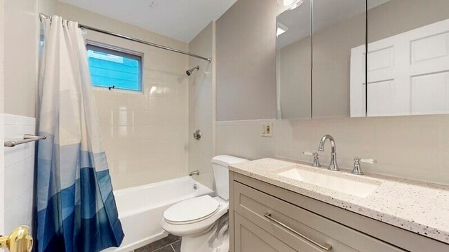 Photo - 37-39 Belknap St Apartment