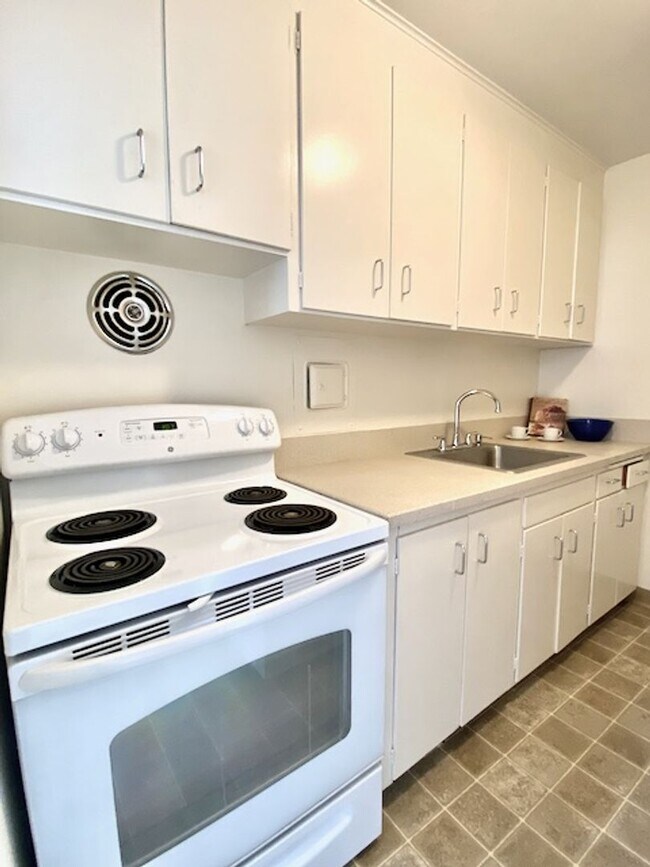 Foto del interior - 700 E Mercer