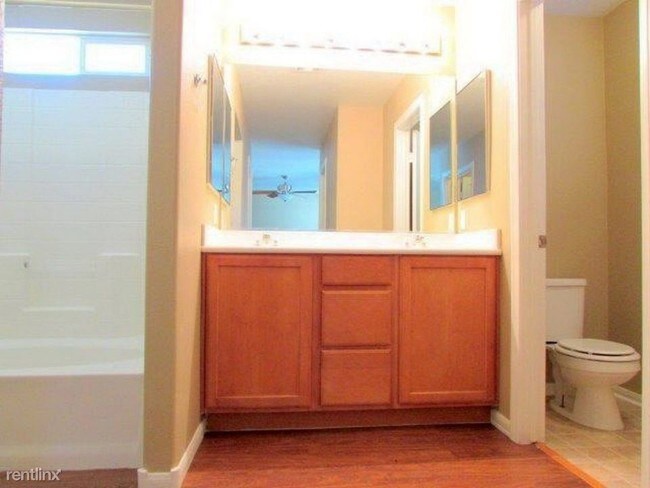 Building Photo - 2166 Trebbiano Way