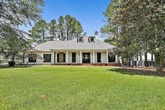 Photo - 615 Merganser Trail House