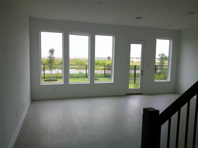 Building Photo - 12711 Dog Canyon Trl