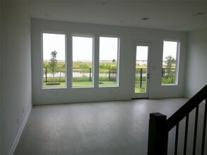 Building Photo - 12711 Dog Canyon Trl