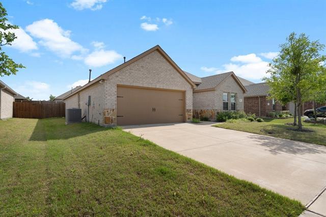 Building Photo - 917 Dewy Glen Ln
