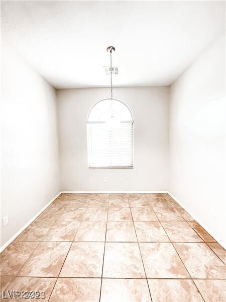 Building Photo - 6155 Saddle Horse Ave