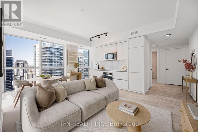 Photo du bâtiment - 327 King St W