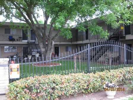 Primary Photo - Cranbrook Court Apartments