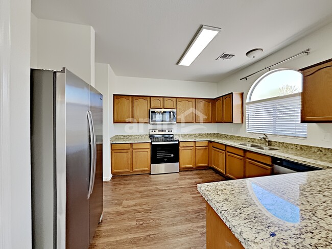 Foto del edificio - 40600 N Jay Ln