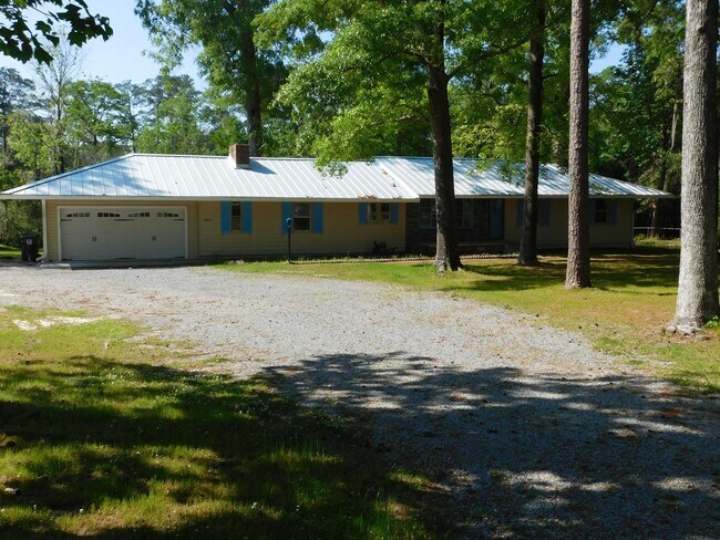 Foto del edificio - 4925 Morton Rd