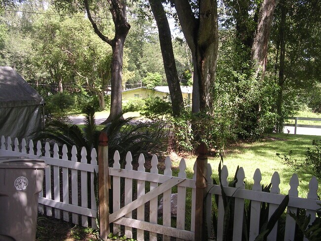 Foto del edificio - 916 S Christiana Ave