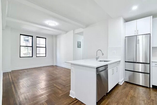 Building Photo - WEST 68 STREET