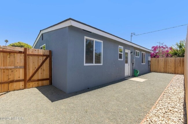 Building Photo - 3bd/1ba Lompoc home