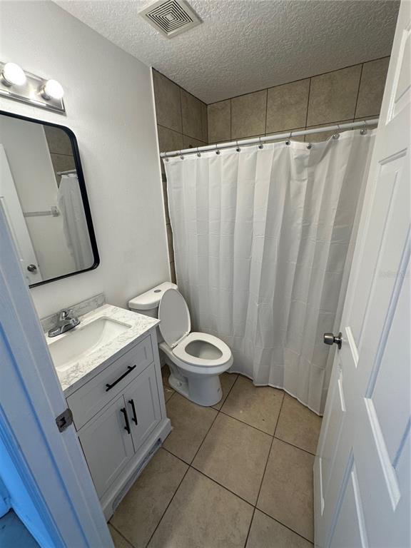 Building Photo - 4023 E Cardinal Pines Dr