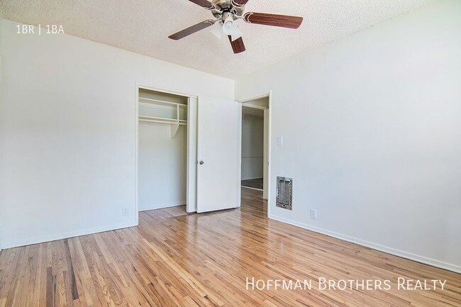 Building Photo - 212 Normandie Ave