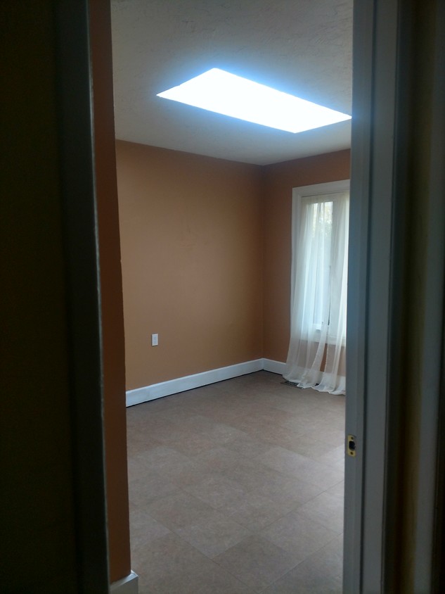 Primary Photo - 405 Sussex Dr