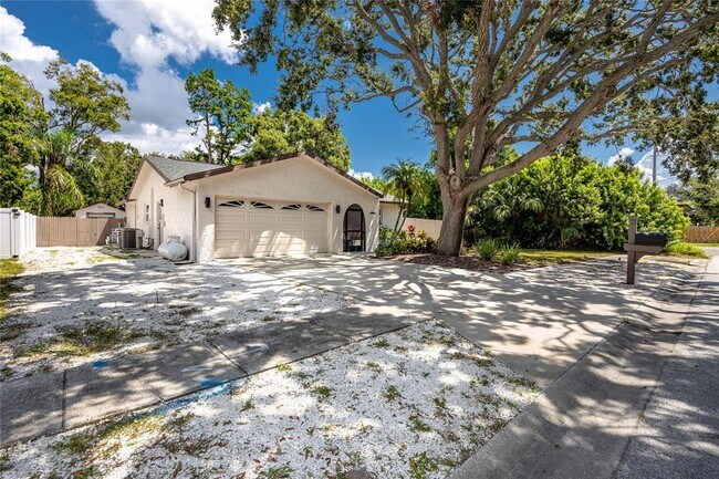 Foto del edificio - 2892 N Rd