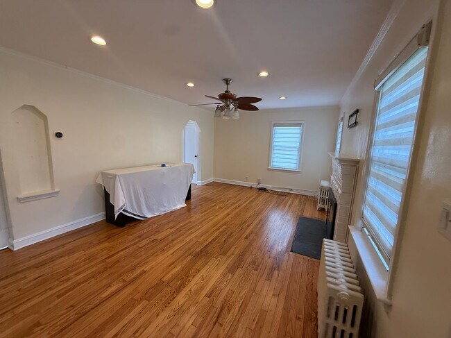 Foto del edificio - 730 Cottage St