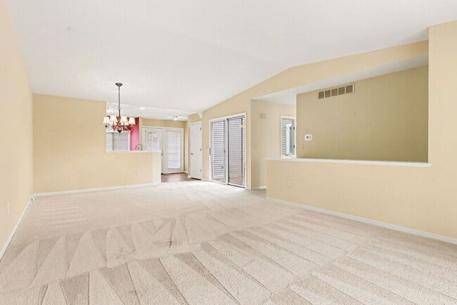 Foto del edificio - 4319 Valley Hollow Dr NE