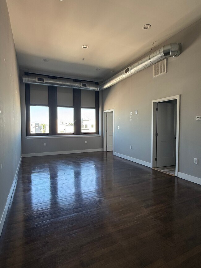 Foto del edificio - 1501 S 17th St