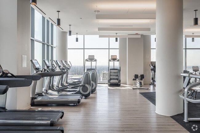 Fitness Center - Arrive Michigan Avenue