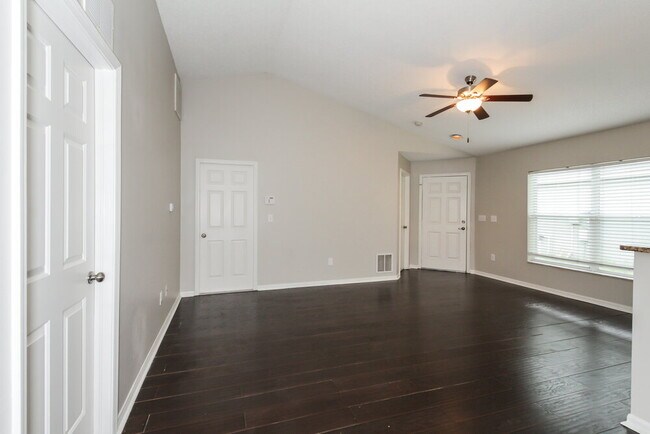 Foto del edificio - 6918 Summer Harbor Ln
