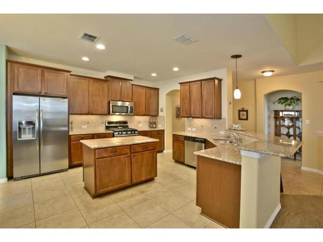 Foto del edificio - 401 Bluefinch Dr