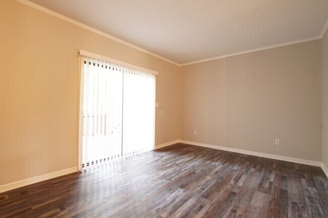 Building Photo - 4715 Mallory Ct